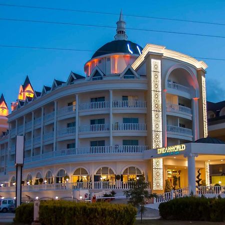 Dream World Resort & Spa Side Exterior foto